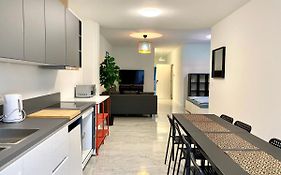 Isabel Apartments